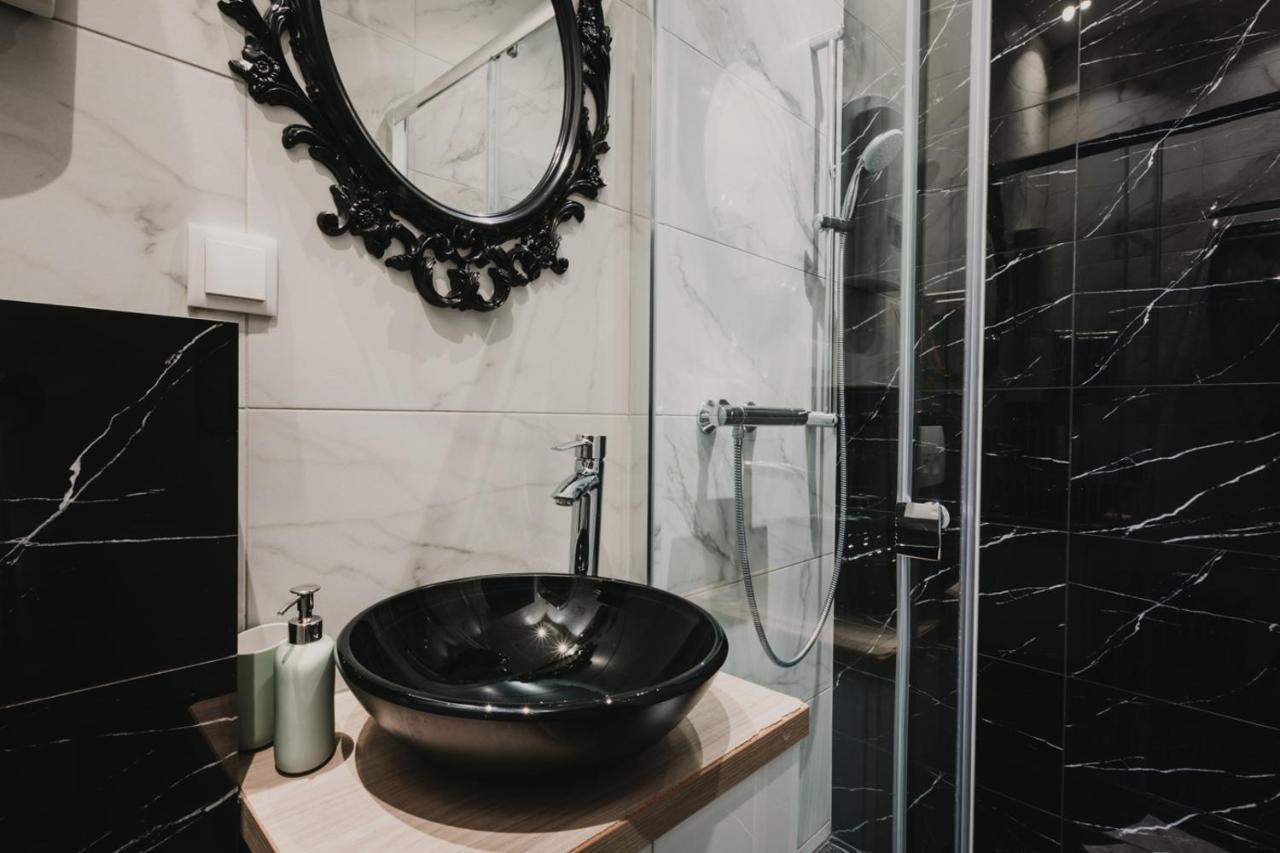 Zeus Design Apartments Lovely Home Vienne Extérieur photo