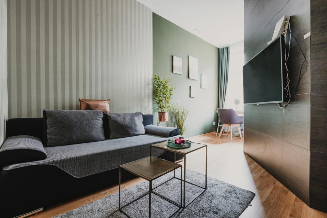 Zeus Design Apartments Lovely Home Vienne Extérieur photo